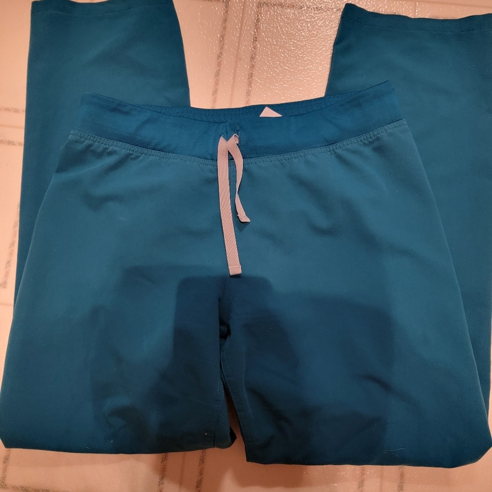 Womens figs pants